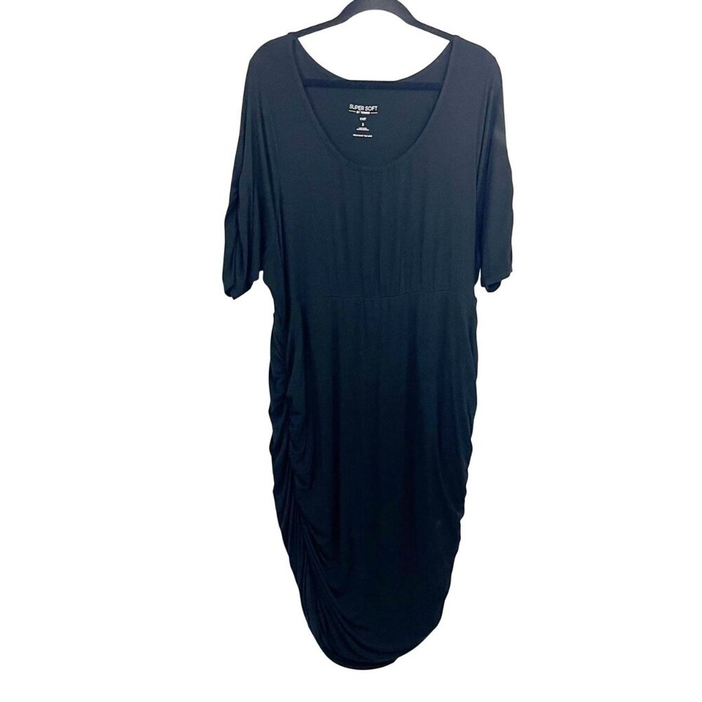 torrid Black Scoop Neck Midi Dress with Side Ruching